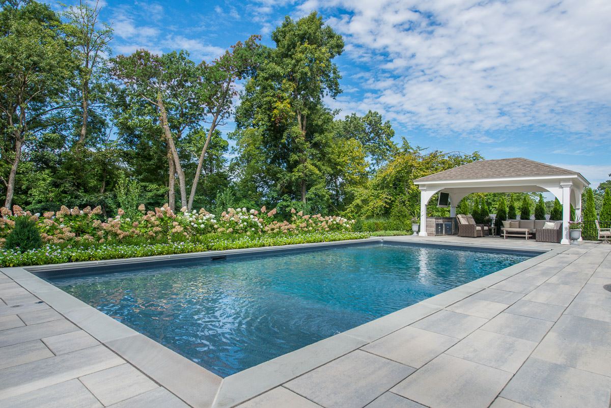 Classic rectangular pool with outdoor structure